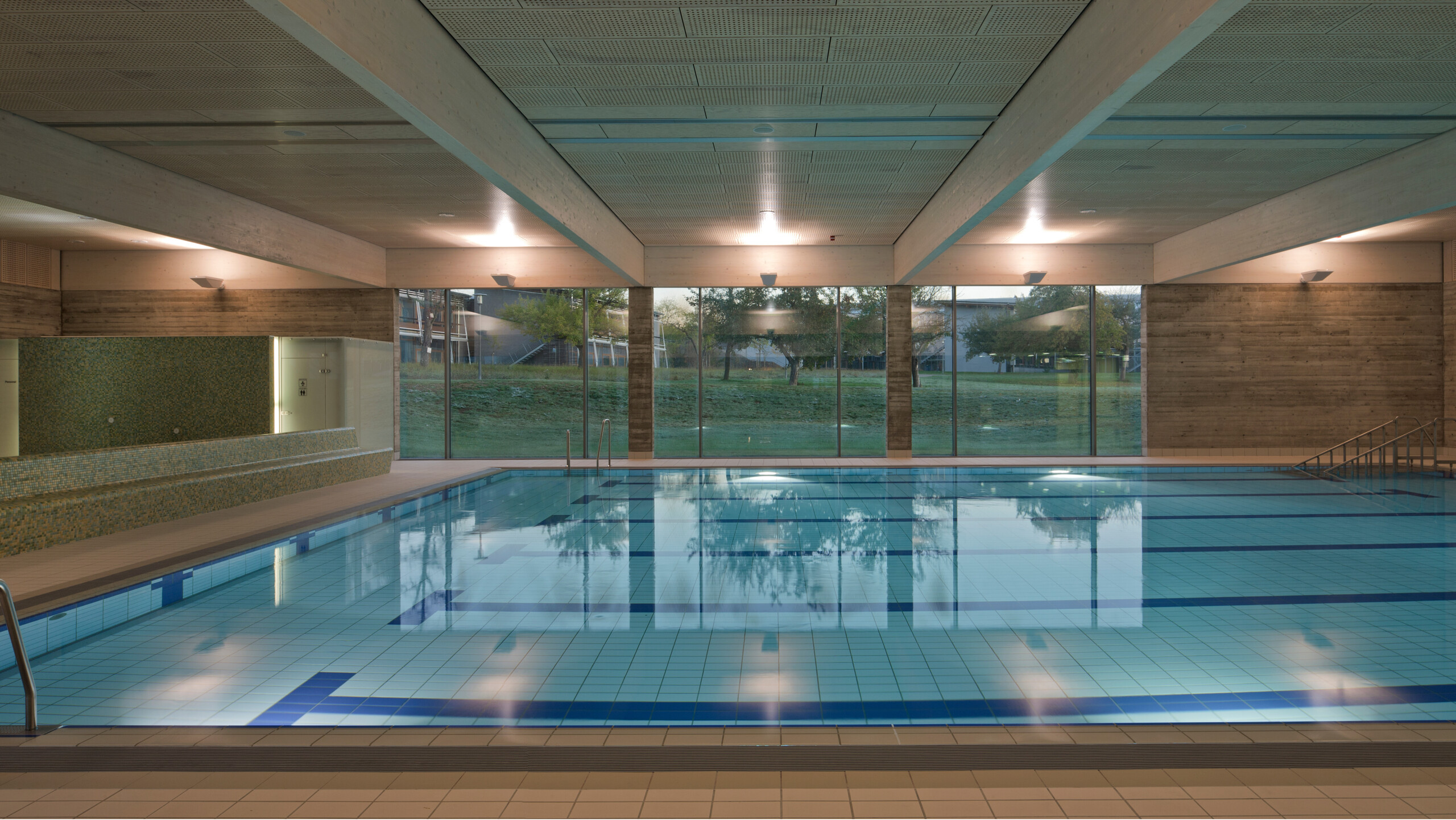 Saisonende im Freibad - Hallenbadstart